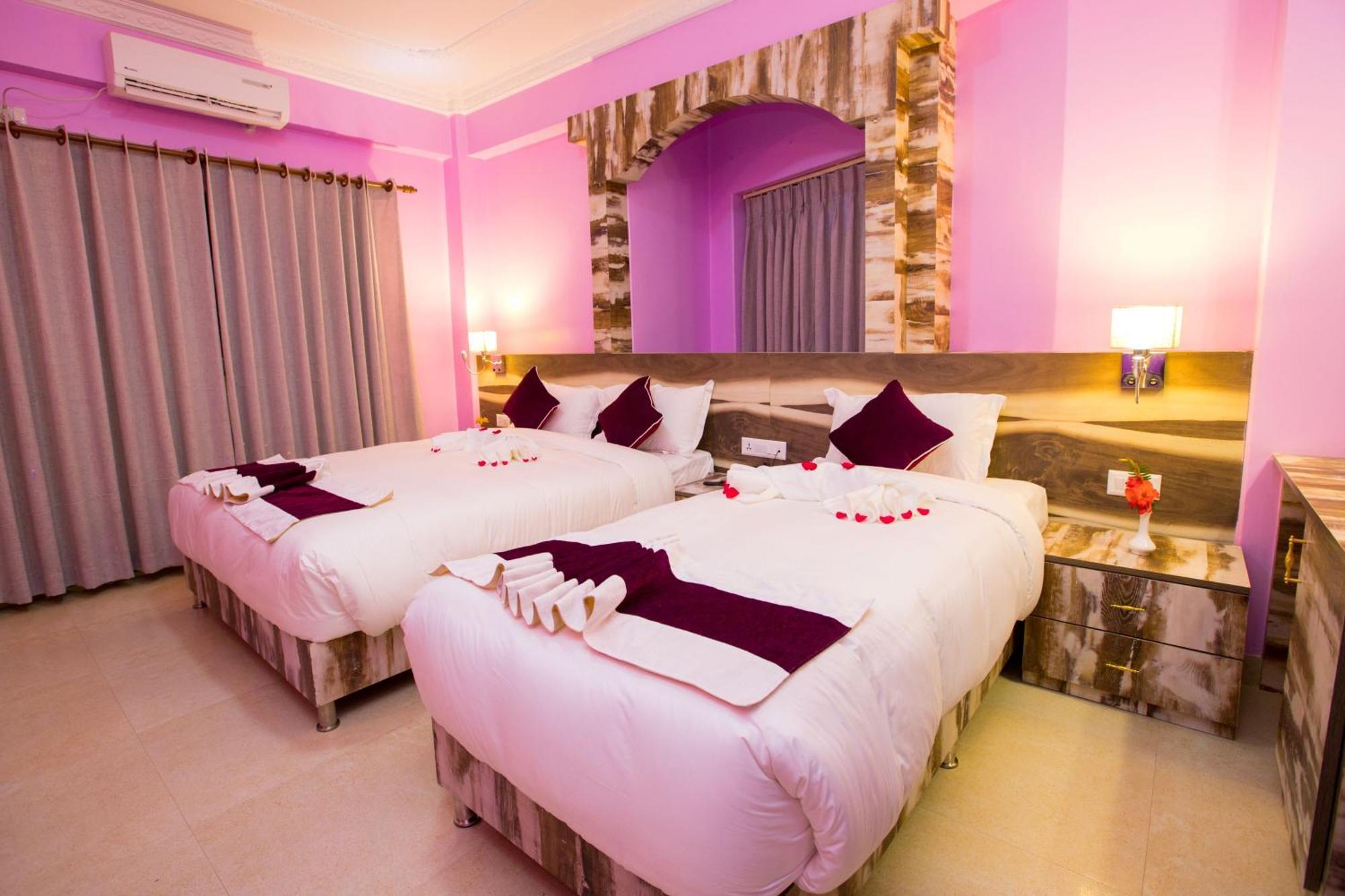 Hotel Task International بوكْرا المظهر الخارجي الصورة